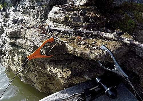 The Original Brush Gripper Made in the USA. Securely Anchor Your Kayak, Canoe or Boats up to 22 Feet in Seconds. the Harder You Pull the Tighter It Grips