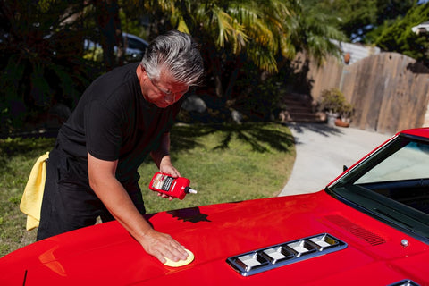 05701 California Gold Brazilian Carnauba Cleaner Liquid Wax - 16 Oz.